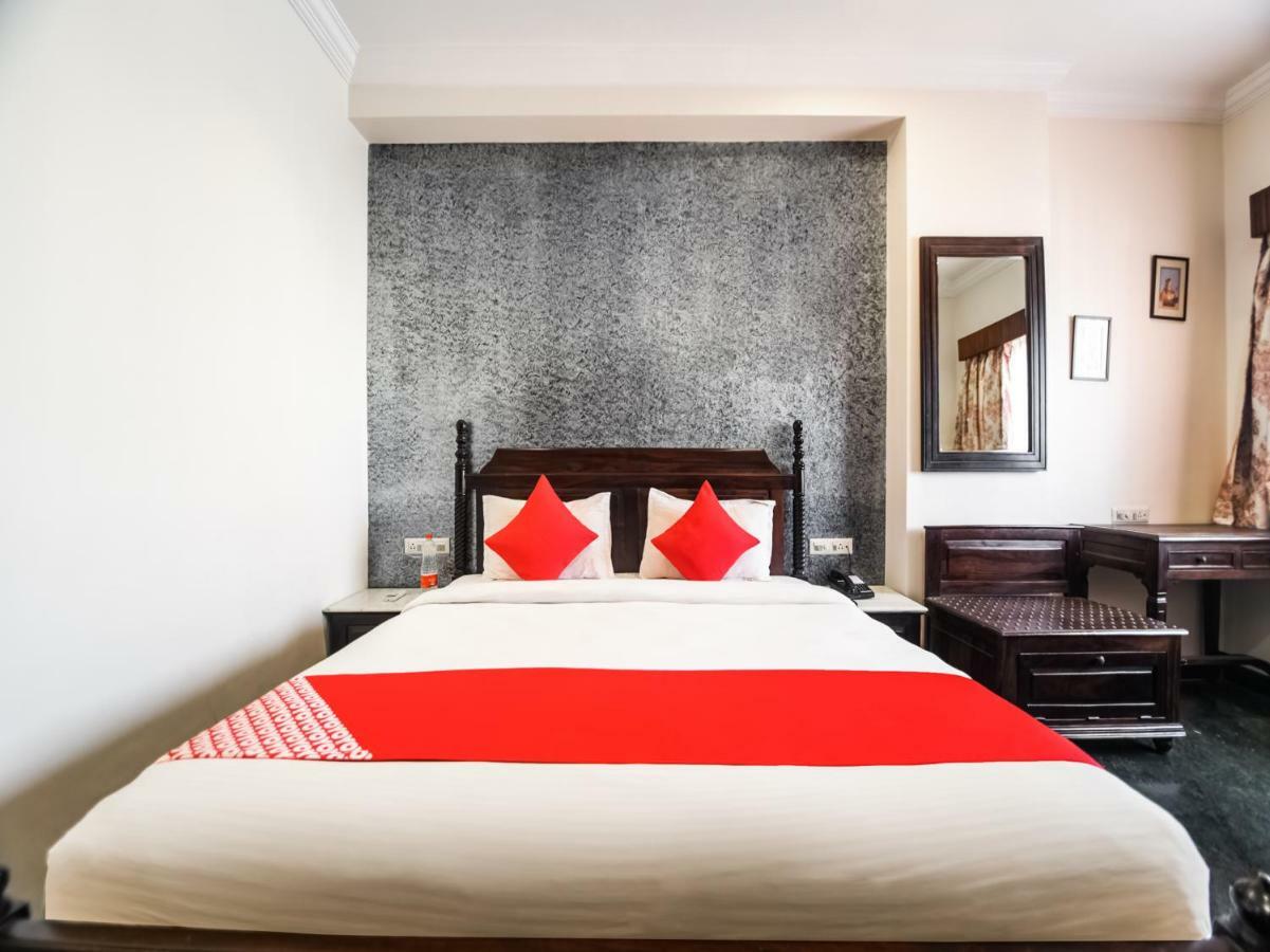Oyo 1681 Hotel Devansh Udaipur Exterior foto